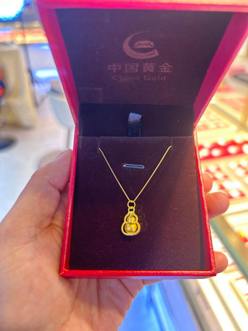 润州区饰品行业动态：探索时尚与传统的交织